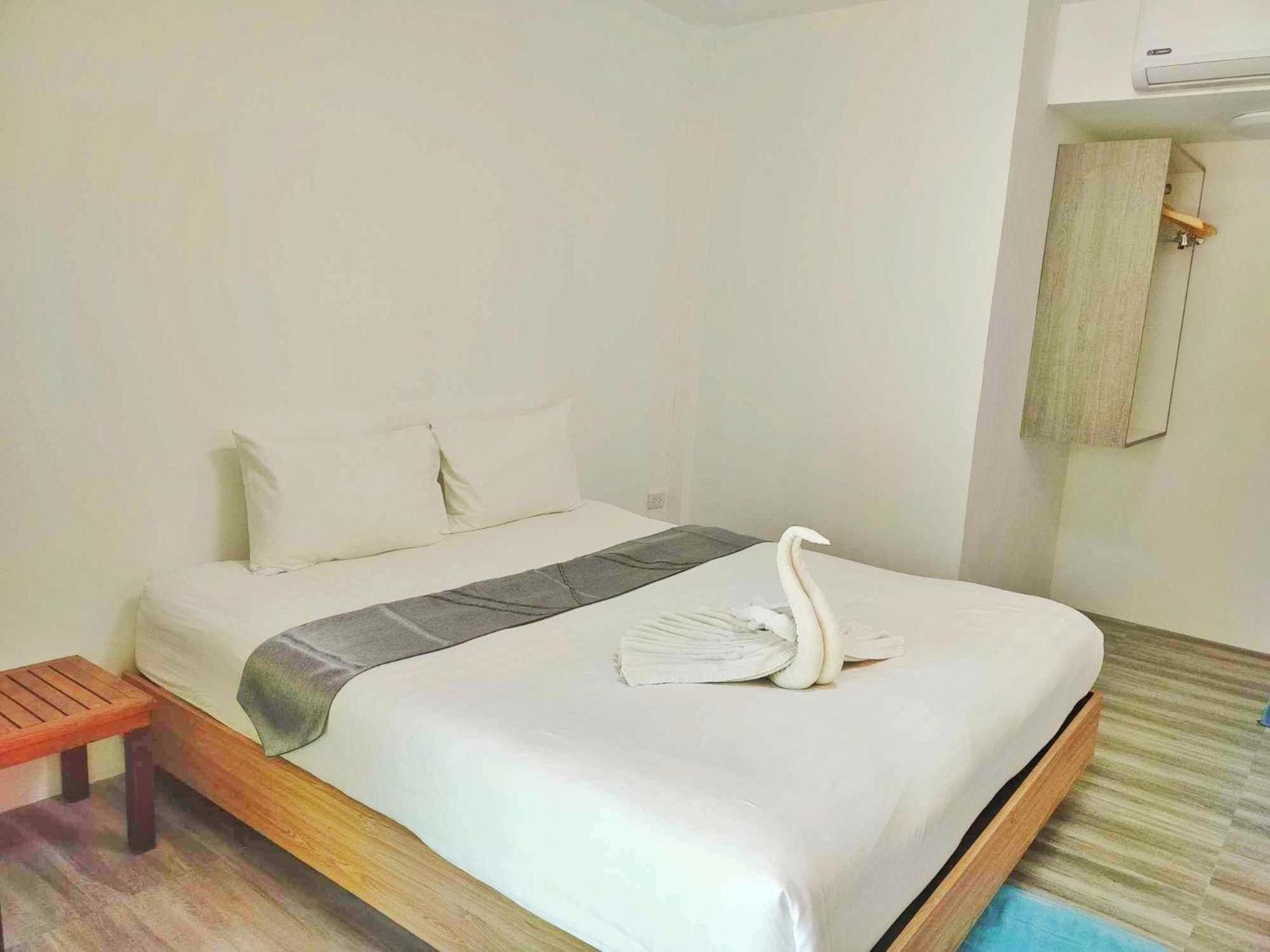 Phurin Thara Resort Ko Lanta Exterior foto